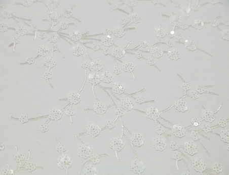 White Embroidery Table Cloth with Shiny Sequins