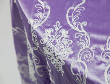 Purple Embroidery Taffeta Wedding Banquet Table Cloth