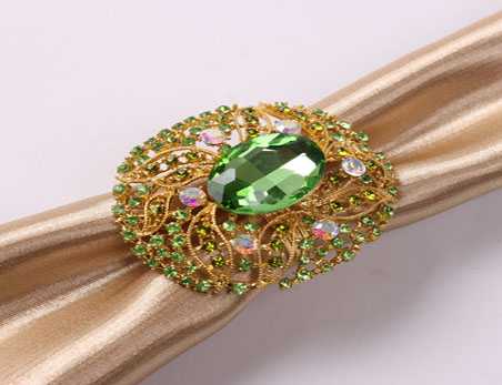 New Luxurious Metal Napkin Ring, Jellyfish Green Crystal Bead Rings Sash Holder Napkin Buckles Wedding Hotel Dining Table Decor