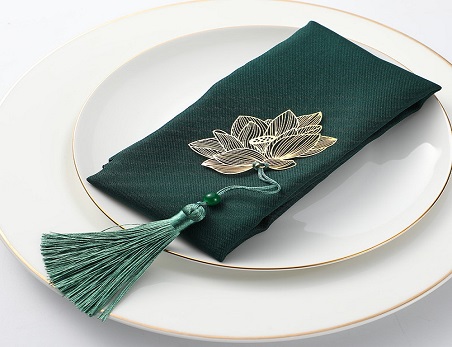 Gold Metal Gingko Leaf/Lotus Shape Napkin Rings