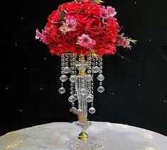 Crystal Candle Holder With Crystal Chains