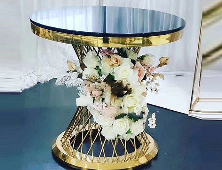 Gold frame wedding dessert stand display