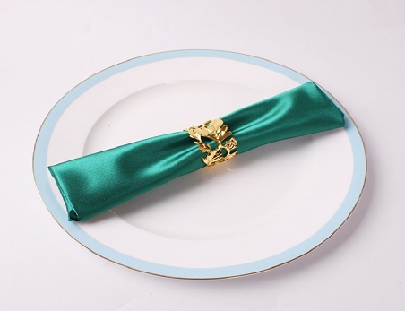 Metal Christmas Leaf Shape Napkin Ring