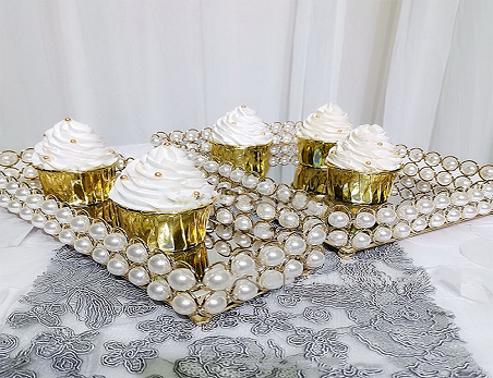 Gold Pearl Embellished Wedding Cake Stand