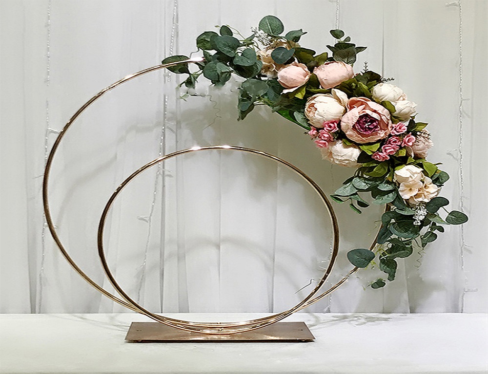 Double – ring Metal Wedding Centerpiece