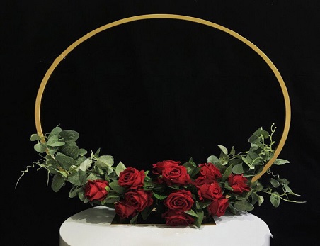 Gold Round Metal Arch Wedding Centerpiece